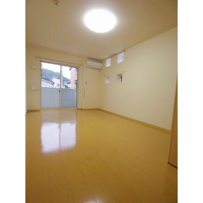 ラ・メール横浜 103【管理NO：1-019739101-01030】 ★家具家電は申し込み後に搬入しますの物件画像