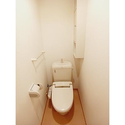 ヴィオラ　Ｙ．Ｋ 102【管理NO：1-017715901-01020】 ★家具家電は申し込み後に搬入します★の物件画像