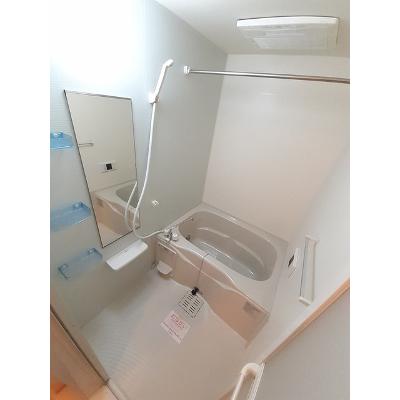 キアラ 104【管理NO：1-016862001-01040】 ★家具家電は申し込み後に搬入しますの物件画像