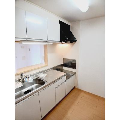 ミルフィーユ　Ｂ 203【管理NO：1-015342502-02030】 ★家具家電は申し込み後に搬入しますの物件画像