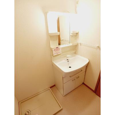 リバージュハイツ　Ⅱ 102【管理NO：1-012634301-01020】 ★家具家電は申し込み後に搬入します★の物件画像