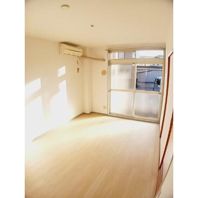 カーサ　石立 101【管理NO：1-004970601-01010】 ★家具家電は申し込み後に搬入しますの物件画像