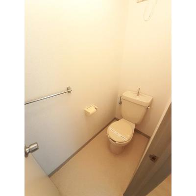 エルディム介良 202【管理NO：1-004515401-02020】 ★家具家電は申し込み後に搬入します★の物件画像