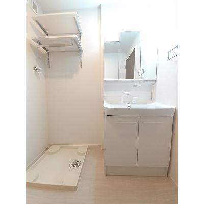 クレメント 101【管理NO：1-027507401-01010】 ★家具家電は申し込み後に搬入します 2026年09月上旬入居可能の物件画像