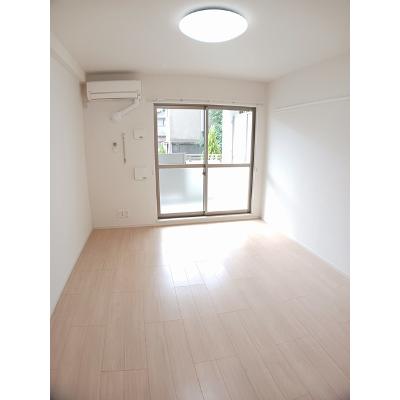 Ｍｏｄｅ　Ｅｉｇｈｔ　Ⅱ 103【管理NO：1-022048101-01030】 ★家具家電は申し込み後に搬入しますの物件画像