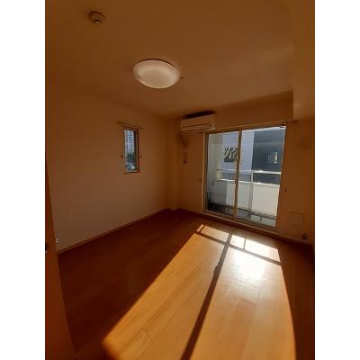 ベル・フィオリーレ 201【管理NO：1-018983601-02010】 ★家具家電は申し込み後に搬入しますの物件画像