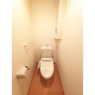 リョーアイ 305【管理NO：1-016116001-03040】 ★家具家電は申し込み後に搬入します★の物件画像