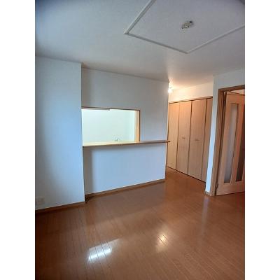 サニーローレル 101【管理NO：1-014272001-01010】 ★家具家電は申し込み後に搬入しますの物件画像