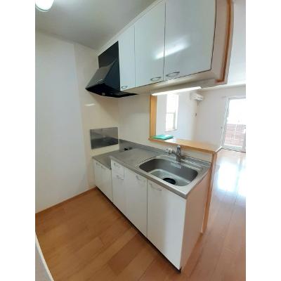 フローラ 101【管理NO：1-014262701-01010】 ★家具家電は申し込み後に搬入しますの物件画像