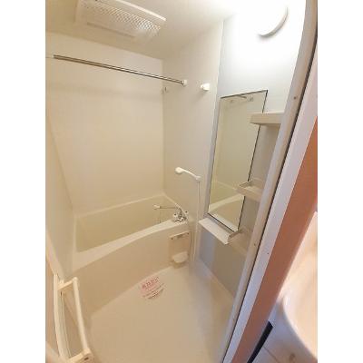 Ｓｍａｌｌ　Ｌｕｘｕｒｙ 302【管理NO：1-012540101-03020】 ★家具家電は申し込み後に搬入します★の物件画像