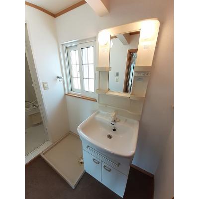 カーサ　Ｃ 203【管理NO：1-012405803-02030】 ★家具家電は申し込み後に搬入します★の物件画像
