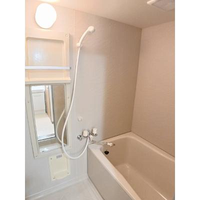 椿 201【管理NO：1-009325001-02010】 ★家具家電は申し込み後に搬入しますの物件画像