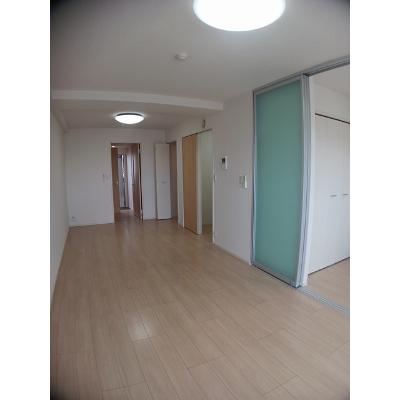 オンフォレスト芳泉 502【管理NO：1-022130201-05020】 ★家具家電は申し込み後に搬入しますの物件画像