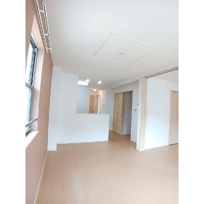 橙Ⅰ棟 202【管理NO：1-018878101-02020】 ★家具家電は申し込み後に搬入します★の物件画像