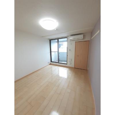 ウインド　フィル 402【管理NO：1-018286601-04020】 ★家具家電は申し込み後に搬入しますの物件画像