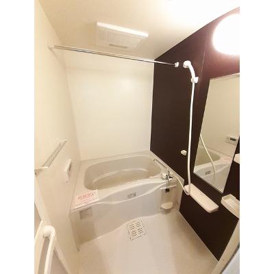 ウインド　フィル 402【管理NO：1-018286601-04020】 ★家具家電は申し込み後に搬入しますの物件画像