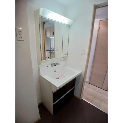 ラフィネ医大東 301【管理NO：1-017043501-03010】 ★家具家電は申し込み後に搬入しますの物件画像