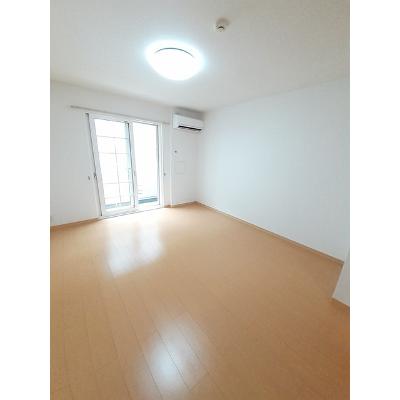 プリムローズ白石 102【管理NO：1-016324201-01020】 ★家具家電は申し込み後に搬入します★の物件画像