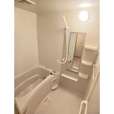 ルージュ 201【管理NO：1-013977401-02010】 ★家具家電は申し込み後に搬入しますの物件画像