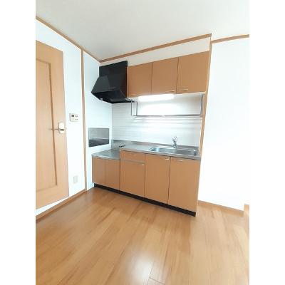 サンパティ－ク横田口 201【管理NO：1-011825601-02010】 ★家具家電は申し込み後に搬入しますの物件画像
