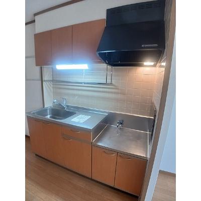 メゾン山水 202【管理NO：1-010364901-02020】 ★家具家電は申し込み後に搬入します★の物件画像