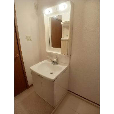 メゾン山水 202【管理NO：1-010364901-02020】 ★家具家電は申し込み後に搬入します★の物件画像