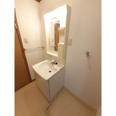 サニ－レジデンスＡ 201【管理NO：1-010080201-02010】 ★家具家電は申し込み後に搬入しますの物件画像