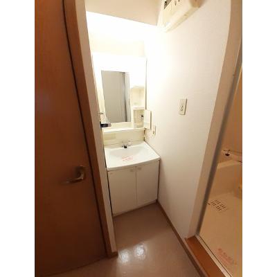 ヴィラフローラＥ 202【管理NO：1-007658801-02020】 ★家具家電は申し込み後に搬入しますの物件画像
