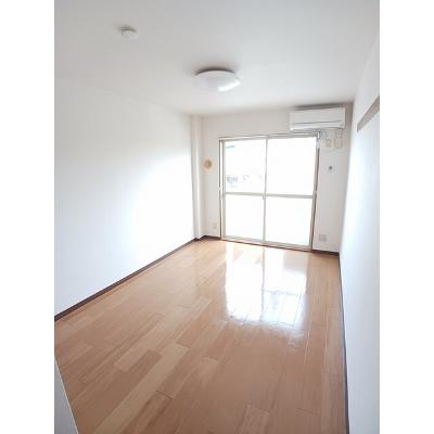 セイバー浜野 203【管理NO：1-007359501-02030】 ★家具家電は申し込み後に搬入しますの物件画像