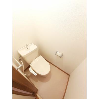 フォレストヒルズ 201【管理NO：1-005317101-02010】 ★家具家電は申し込み後に搬入しますの物件画像