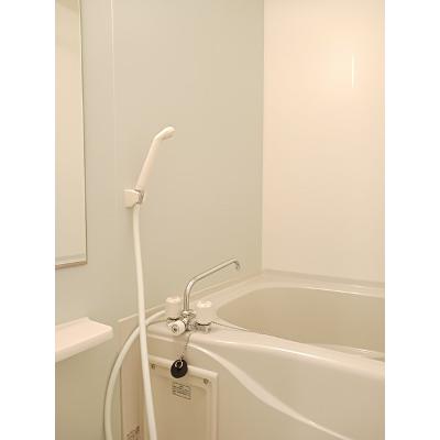 ラヴィータ　Ⅱ 202【管理NO：1-018647302-02020】 ★家具家電は申し込み後に搬入します★の物件画像
