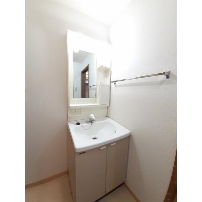 ラフィーネＤ 203【管理NO：1-007490904-02030】 ★家具家電は申し込み後に搬入しますの物件画像