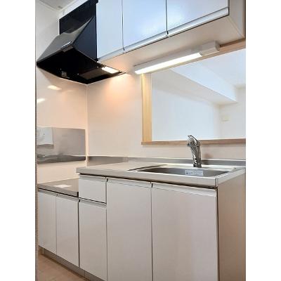 ライジングサン 102【管理NO：1-015416701-01020】 ★家具家電は申し込み後に搬入しますの物件画像