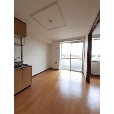 ラフィーネＡ 102【管理NO：1-007490901-01020】 ★家具家電は申し込み後に搬入しますの物件画像