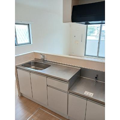トゥールビヨン　Ⅱ 105【管理NO：1-022873102-01040】 ★家具家電は申し込み後に搬入しますの物件画像