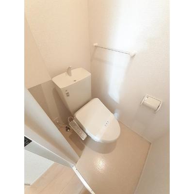 ブランシュⅡ 103【管理NO：1-022792301-01030】 ★家具家電は申し込み後に搬入します★の物件画像