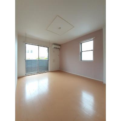 サンフォレスト 101【管理NO：1-018523901-01010】 ★家具家電は申し込み後に搬入しますの物件画像
