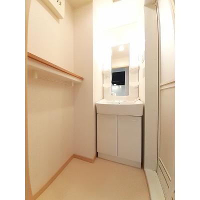 グリ－ンピュアⅡ 203【管理NO：1-016771801-02030】 ★家具家電は申し込み後に搬入します★の物件画像