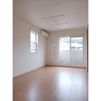 サンライズフェアスカイ 202【管理NO：1-015784301-02020】 ★家具家電は申し込み後に搬入します 2026年08月中旬入居可能の物件画像