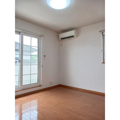 リバーサイドＭＫ 206【管理NO：1-013847101-02050】 ★家具家電は申し込み後に搬入します★の物件画像
