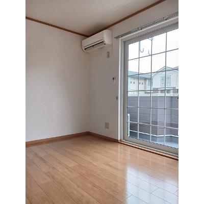 エヴァーグリーンＡ棟 101【管理NO：1-011834901-01010】 ★家具家電は申し込み後に搬入します★の物件画像