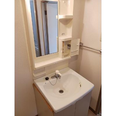 サンシティ臼井Ａ 105【管理NO：1-007736701-01040】 ★家具家電は申し込み後に搬入します★の物件画像