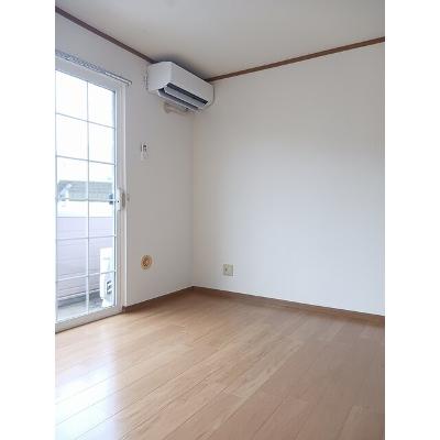 ニュークレストールビゼン 103【管理NO：1-007184201-01030】 ★家具家電は申し込み後に搬入しますの物件画像