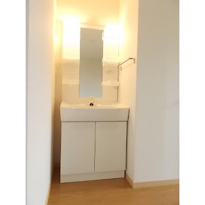 エバグリーンＢ 202【管理NO：1-006144102-02020】 ★家具家電は申し込み後に搬入しますの物件画像