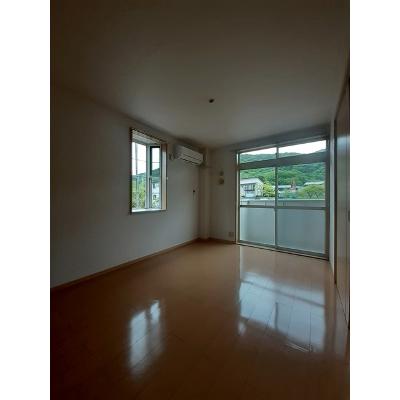 ハイツ運動公園 101【管理NO：1-004785401-01010】 ★家具家電は申し込み後に搬入しますの物件画像