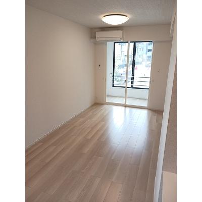 パン・カオレＢ 103【管理NO：1-028311802-01030】 ★家具家電は申し込み後に搬入します 2026年07月下旬入居可能の物件画像