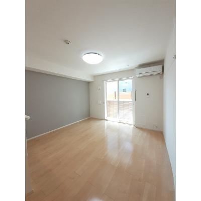 アラマート 102【管理NO：1-021727001-01020】 ★家具家電は申し込み後に搬入しますの物件画像