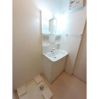 リュニベール・メゾンⅡ 101【管理NO：1-020095001-01010】 ★家具家電は申し込み後に搬入しますの物件画像