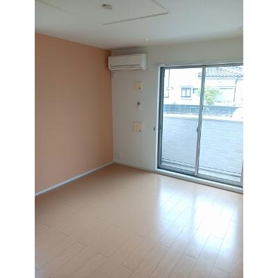 プリムラ 105【管理NO：1-019173001-01040】 ★家具家電は申し込み後に搬入します★の物件画像