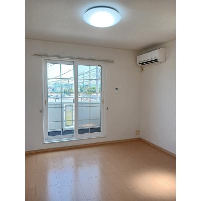 アプローズ瀬戸 205【管理NO：1-015852201-02040】 ★家具家電は申し込み後に搬入します★の物件画像